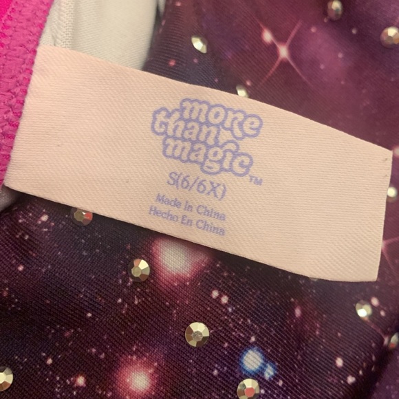 Leotard - Picture 2 of 3